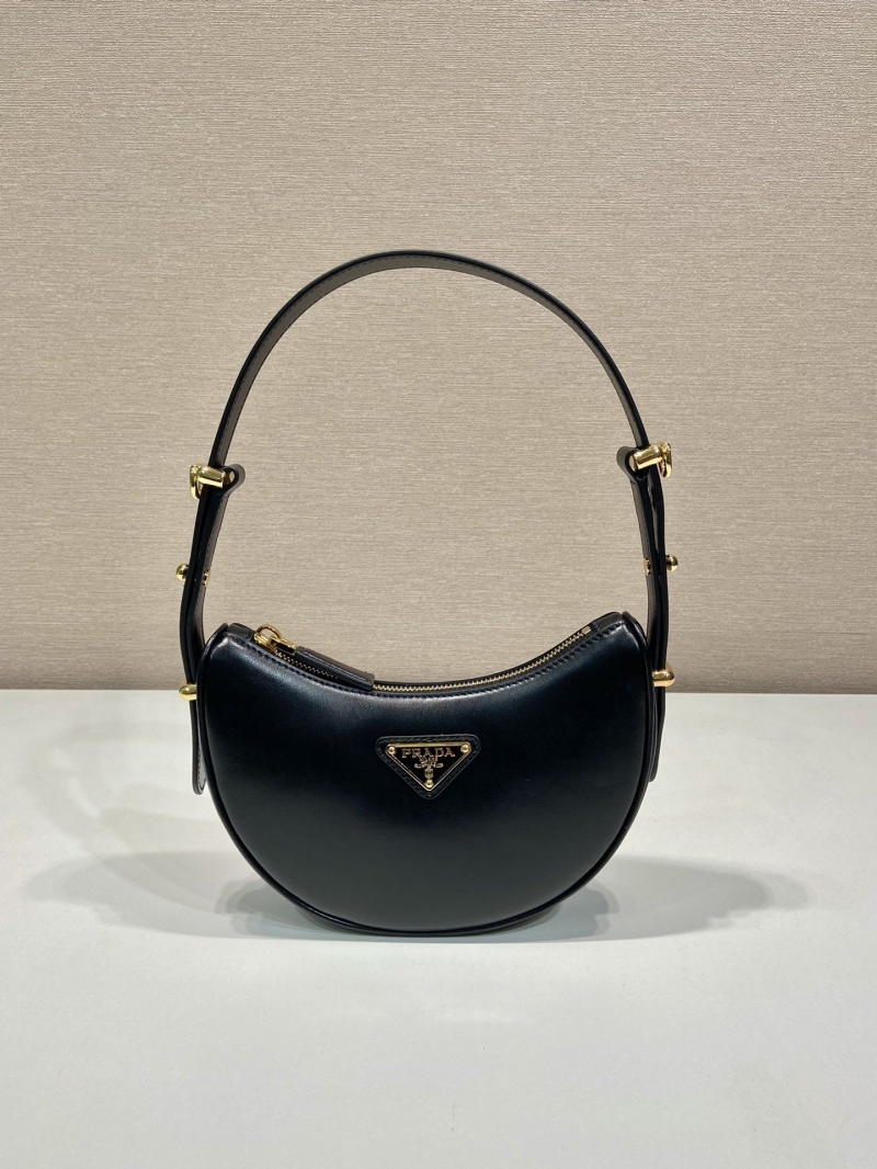 Pra*a hobo bags